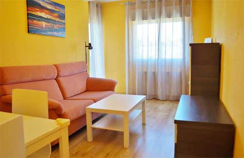 3房一厅-6路地铁-马德里-www.canaleschino.com